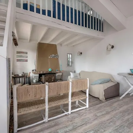 Maison Pour 8 Avec Piscine A