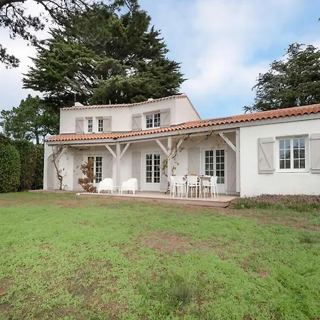 Maison Pour 8 Avec Piscine A *